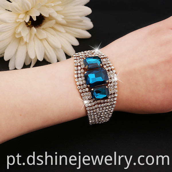 Stretch Crystal Bangle Bracelet